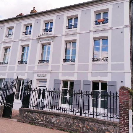 Le 2 Pieces Avec Parking Prive Apartman Honfleur Kültér fotó