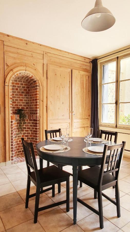 Le 2 Pieces Avec Parking Prive Apartman Honfleur Kültér fotó